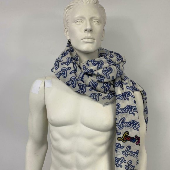 New Authentic Louis Vuitton Cashmere Silk Louis V. - Picture 9 of 9